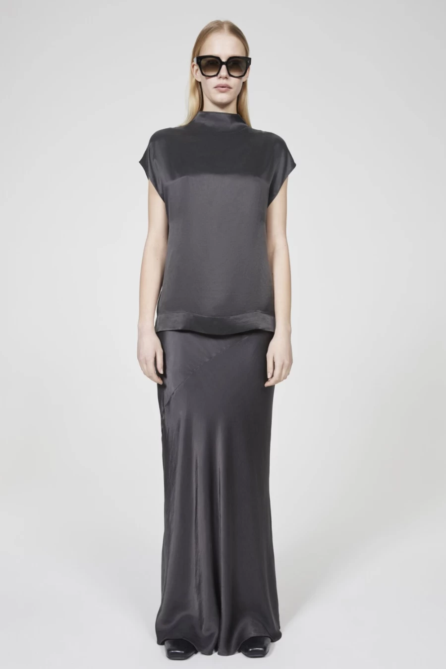 Rodebjer Women's Concrete Sleeveless Top - Carlie Minimalist Design