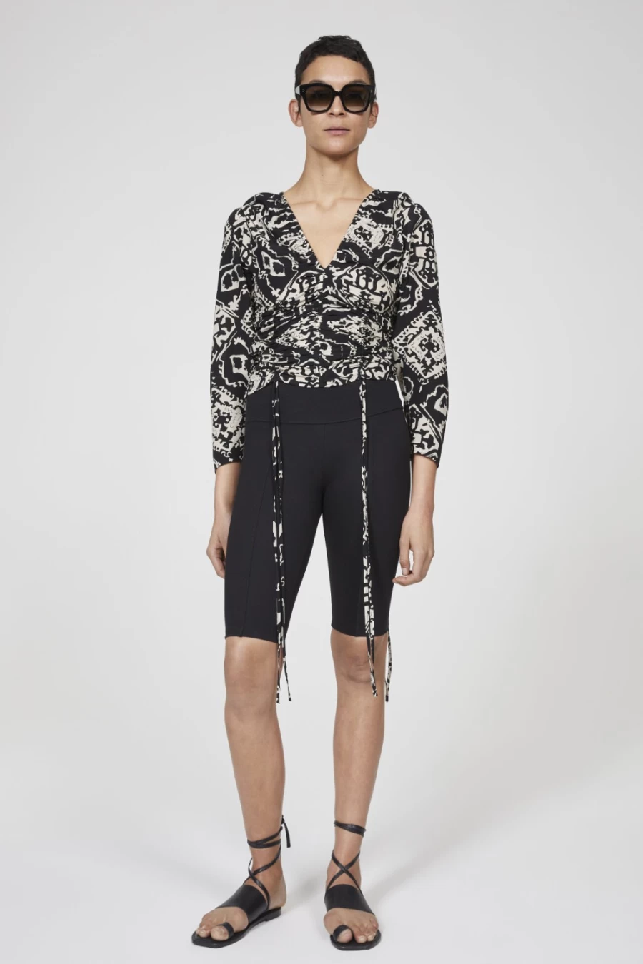Rodebjer Venus Rihad Silk Blouse for Women - Black/White Elegant Top