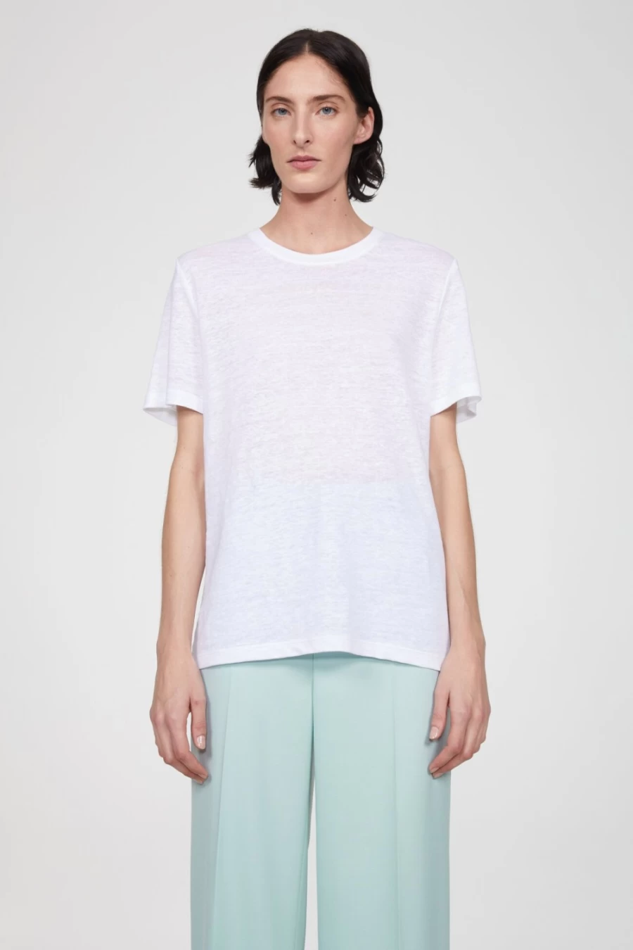 Rodebjer Women's White Ninja Linen T-Shirt - Breathable Summer Top