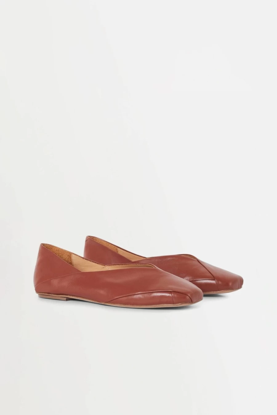 Rodebjer Women's Chestnut Ylena Flats – Stylish Comfortable Loafers