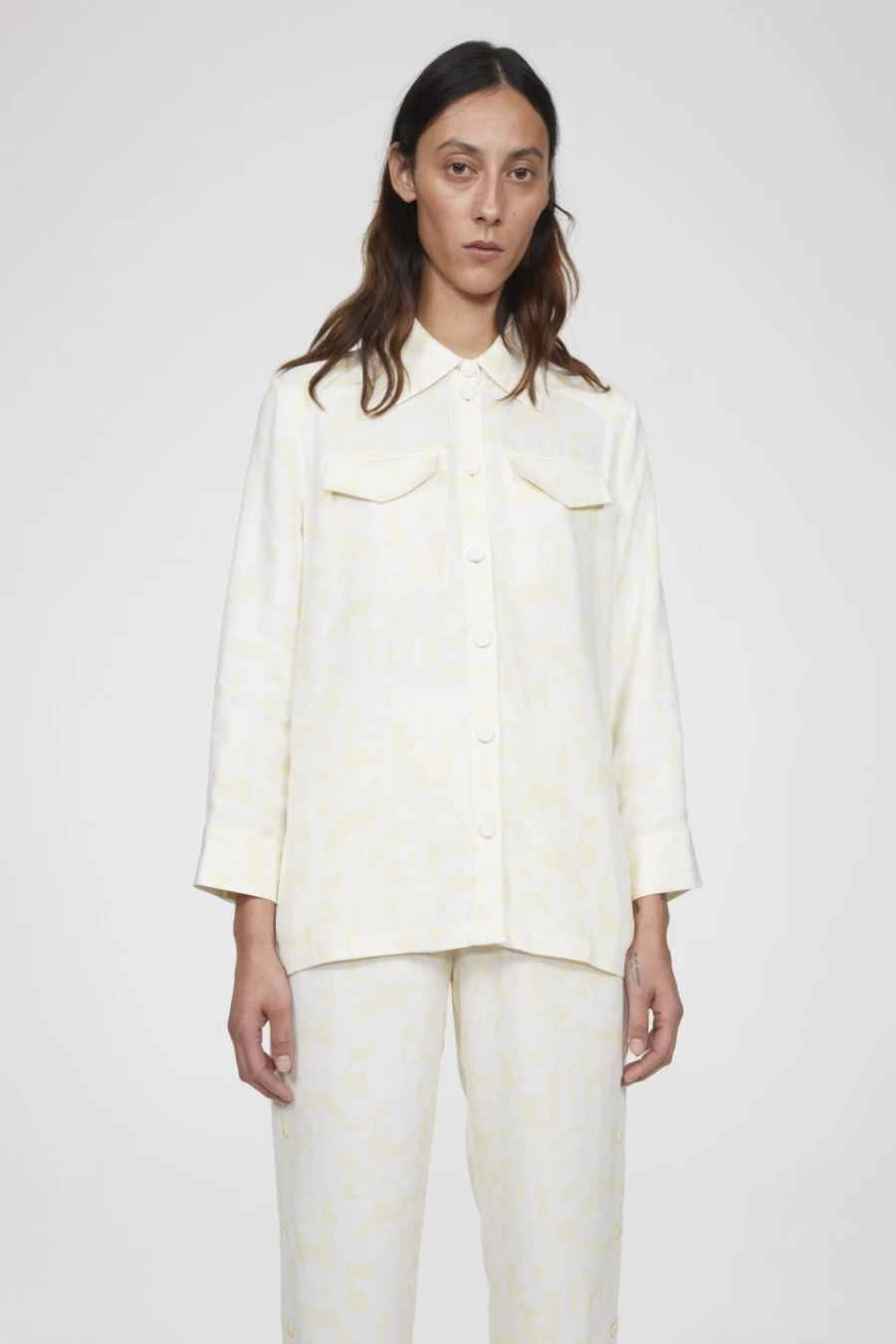 Rodebjer Women's Audette Accardi Shirt in Butter Milk - Classic Casual Top
